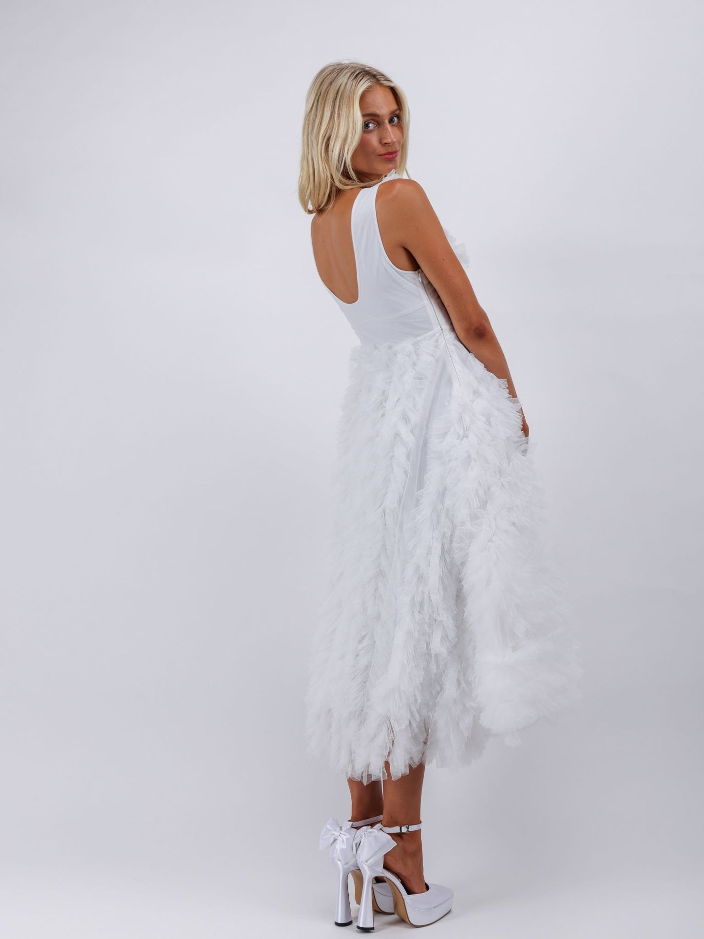 Aurora white ruffle texture maxi dress