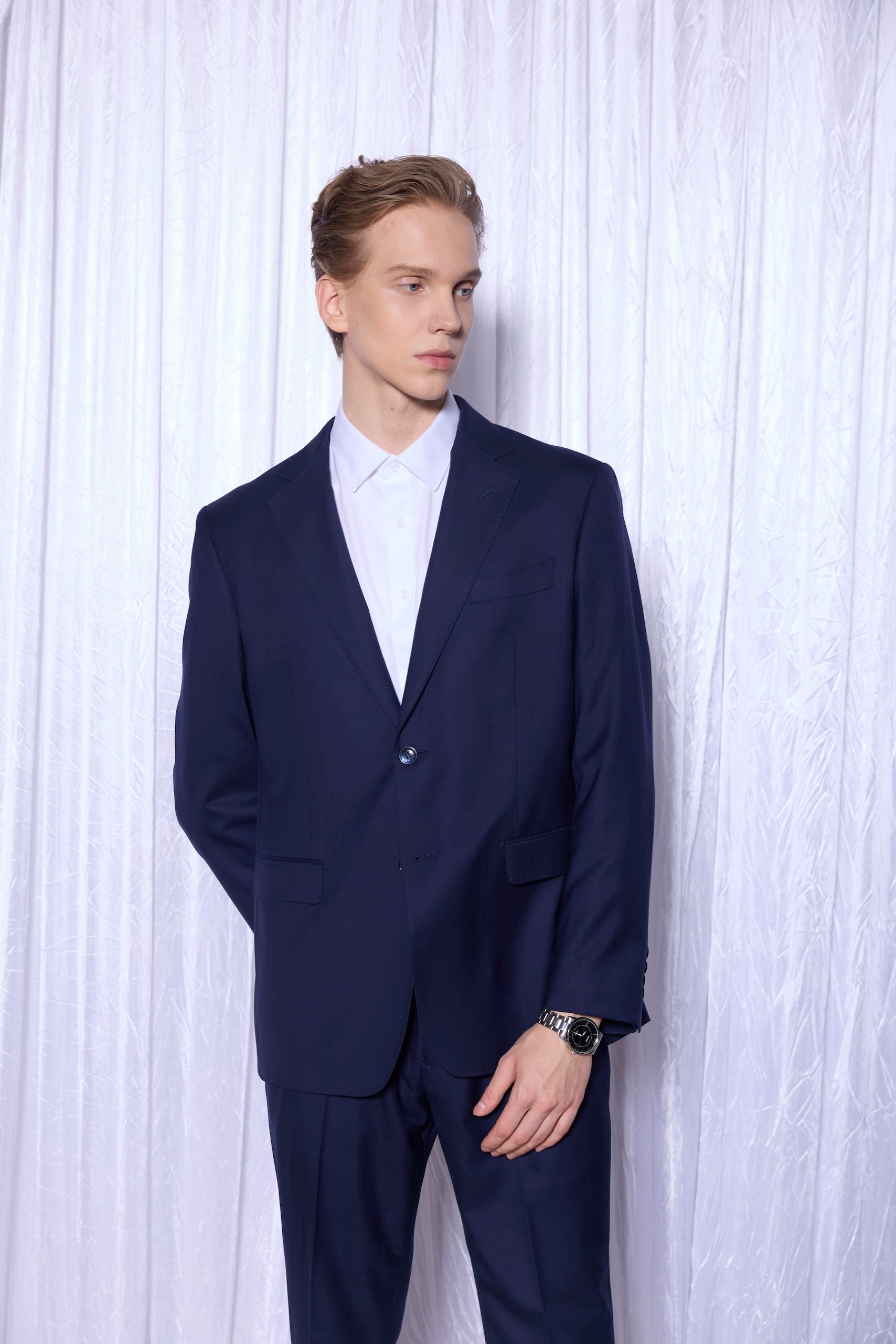 Silk-blend Luxury Cashmere Light Weight Wool Suit in Midnight Navy