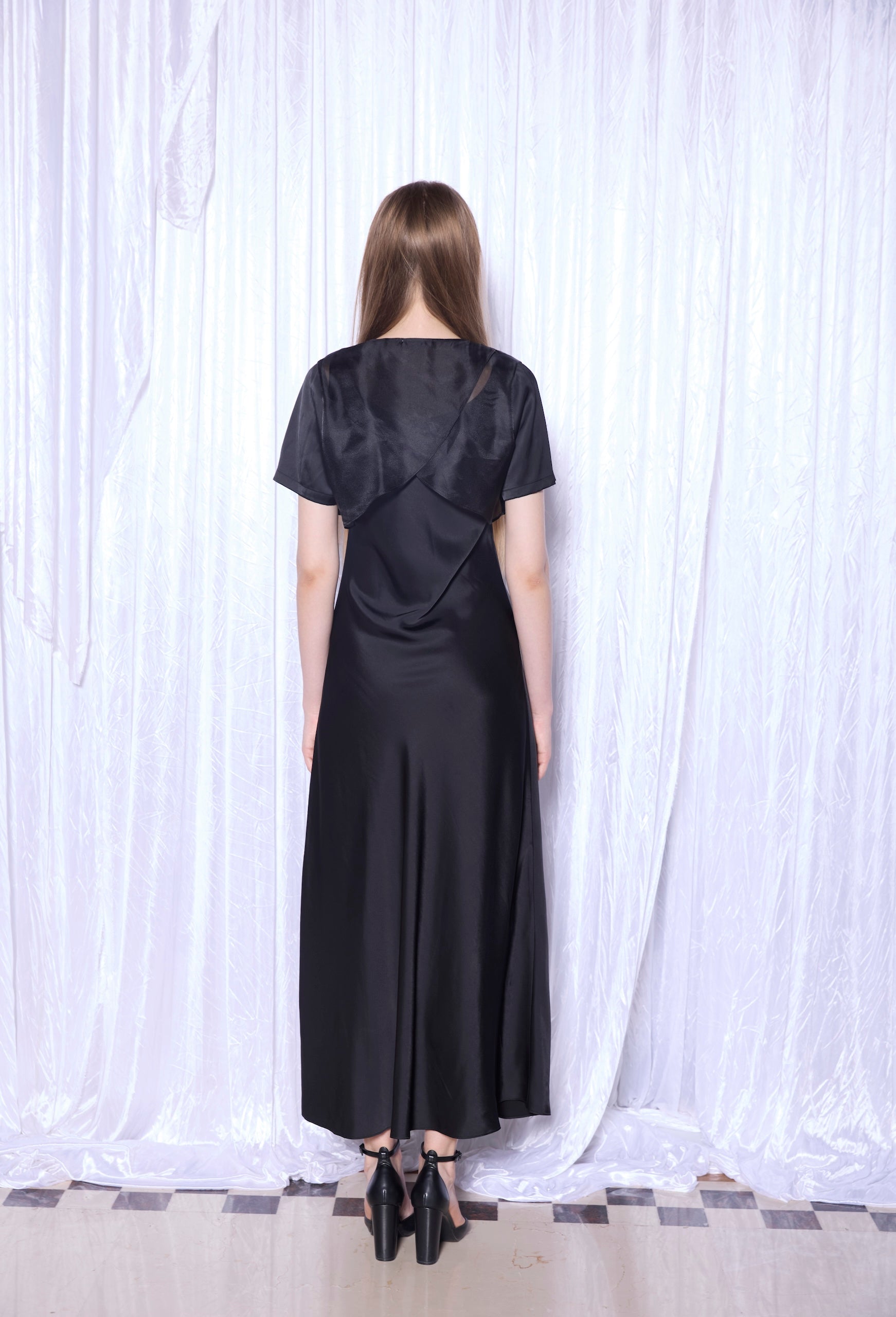 Satin Bolero Top in Noir