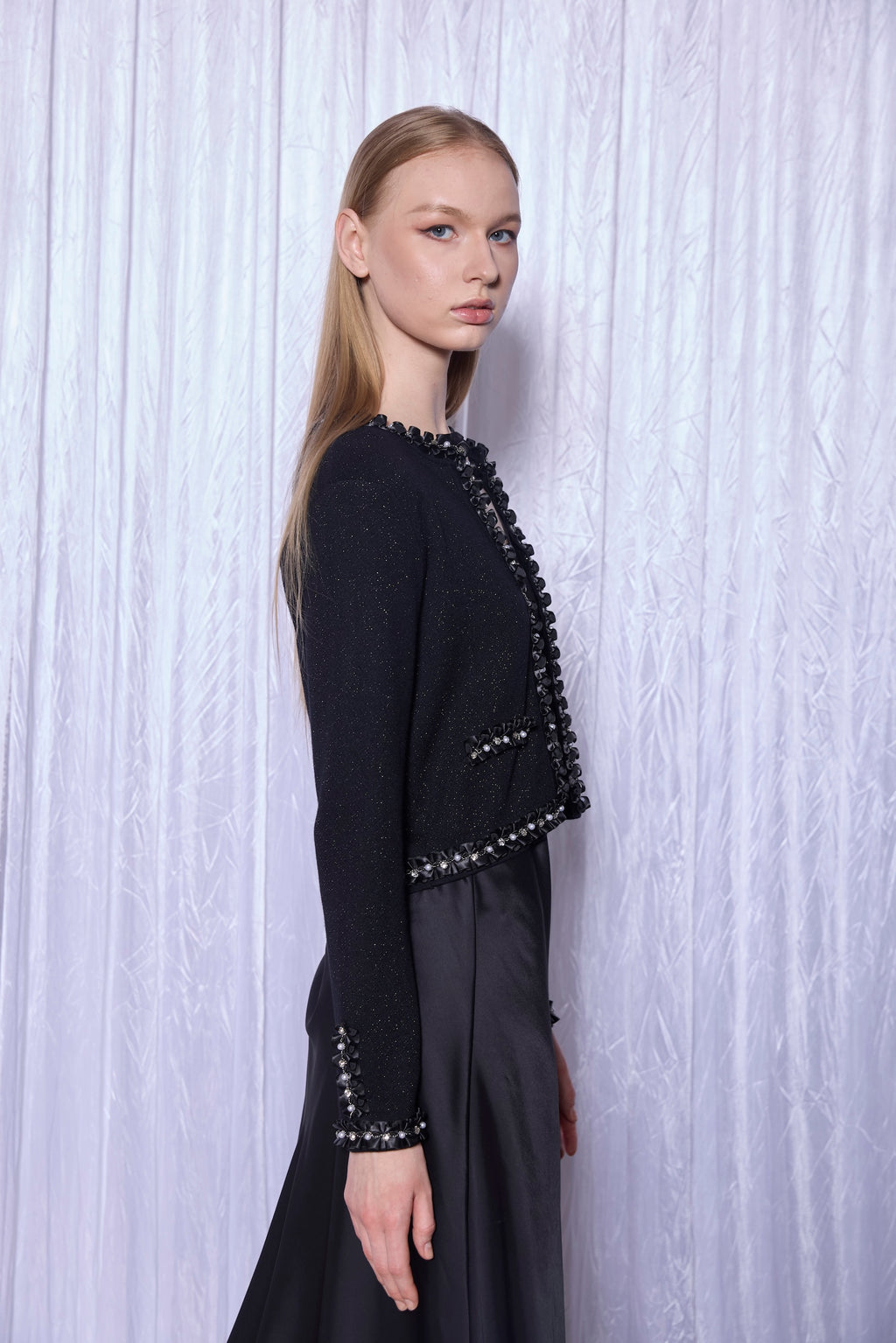 Trimmed Knit Jacket in Noir