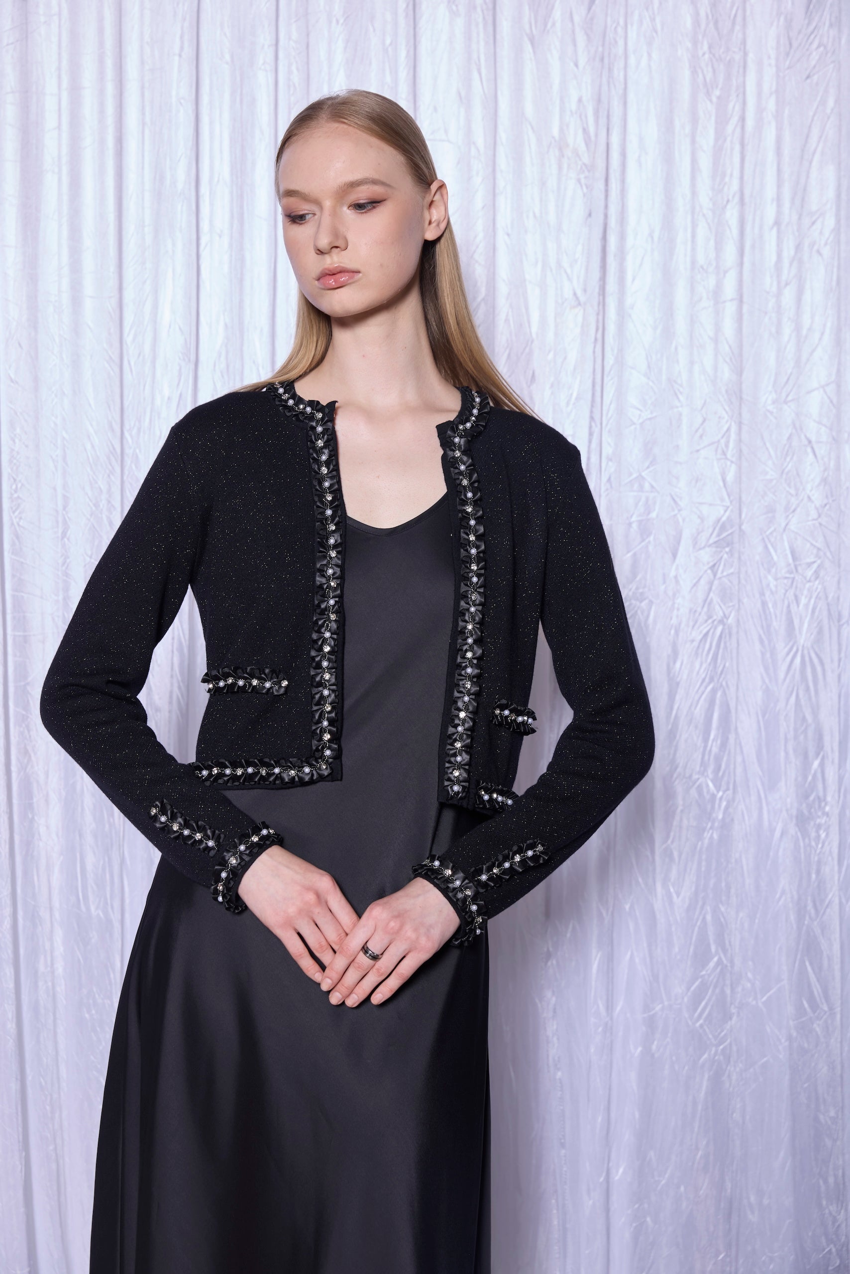 Trimmed Knit Jacket in Noir