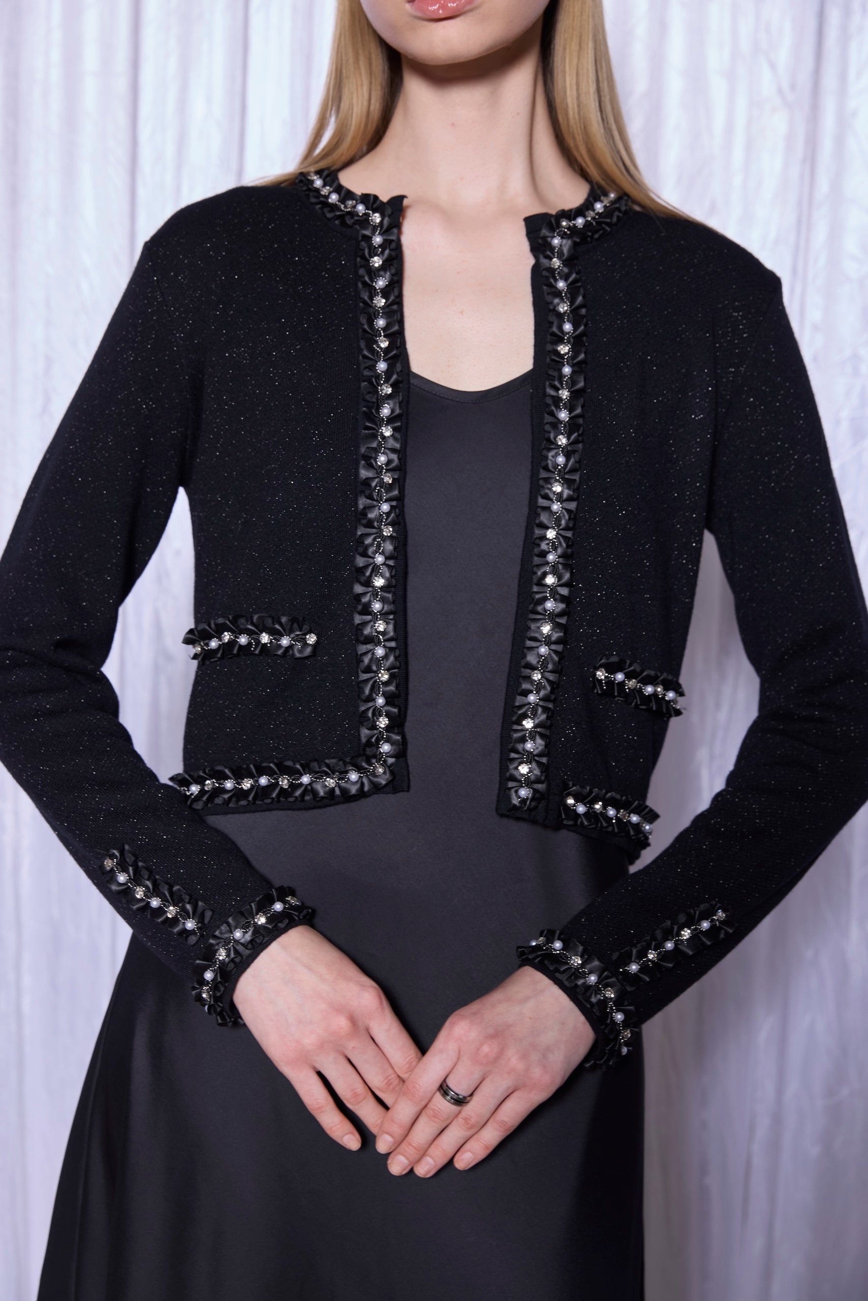 Trimmed Knit Jacket in Noir