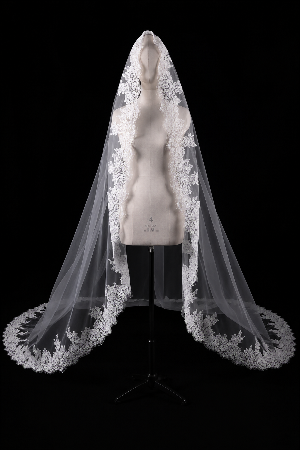 Cathedral Lace Wedding Veil 1.5×3m | Long Bridal Veil with Floral Lace